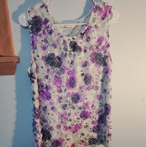 Beautiful size L Christopher and Banks top